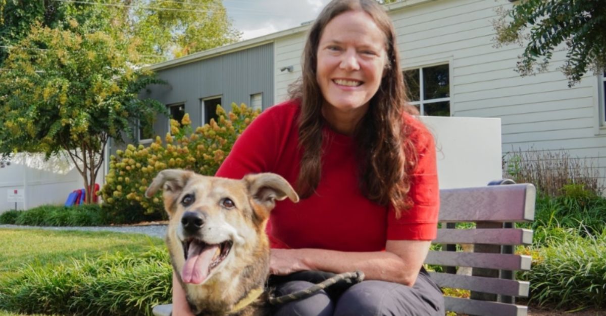 Senior Dog with Dementia Finds Hope as a Familiar Face Comes to the Rescue